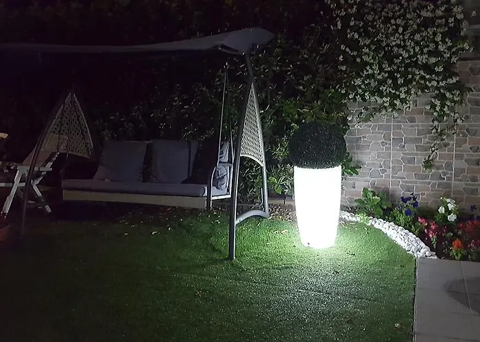 Oda ve Kahvaltı Ai Prati 3*