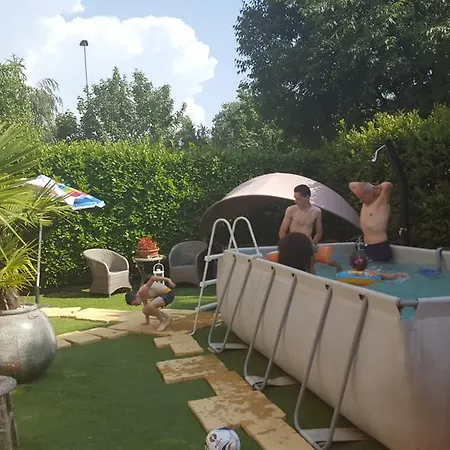 לינה וארוחת בוקר Ai Prati